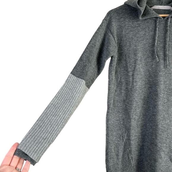 Athleta Merino Wool Nopa Hooded Sweater‎ in Heather Gray, Size XS - Picture 8 of 12